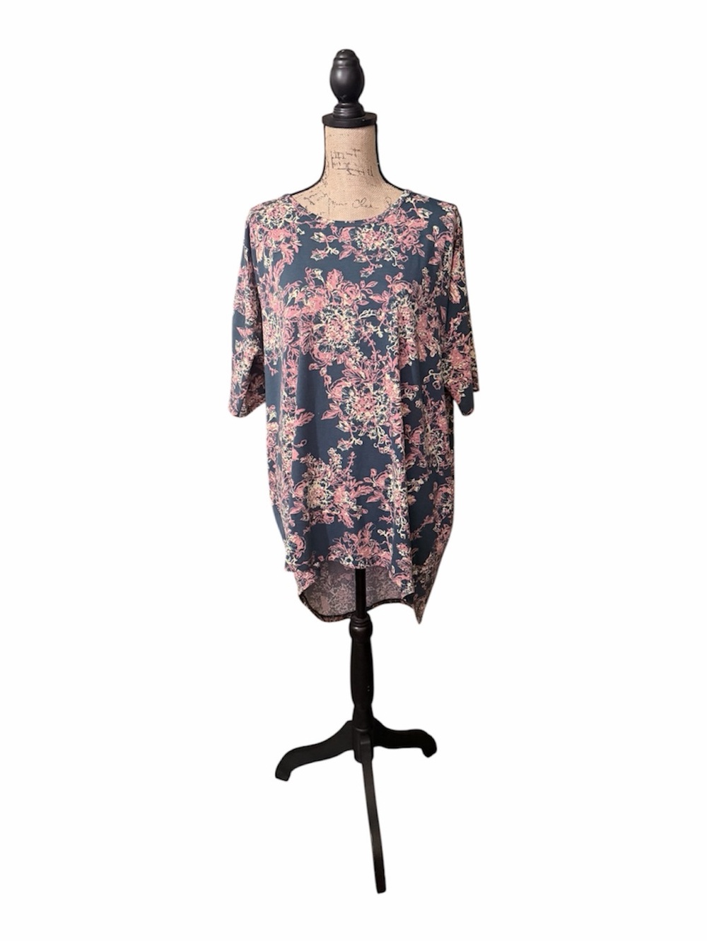 LuLaRoe Irma Tunic Top